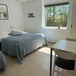 Hune Hotel